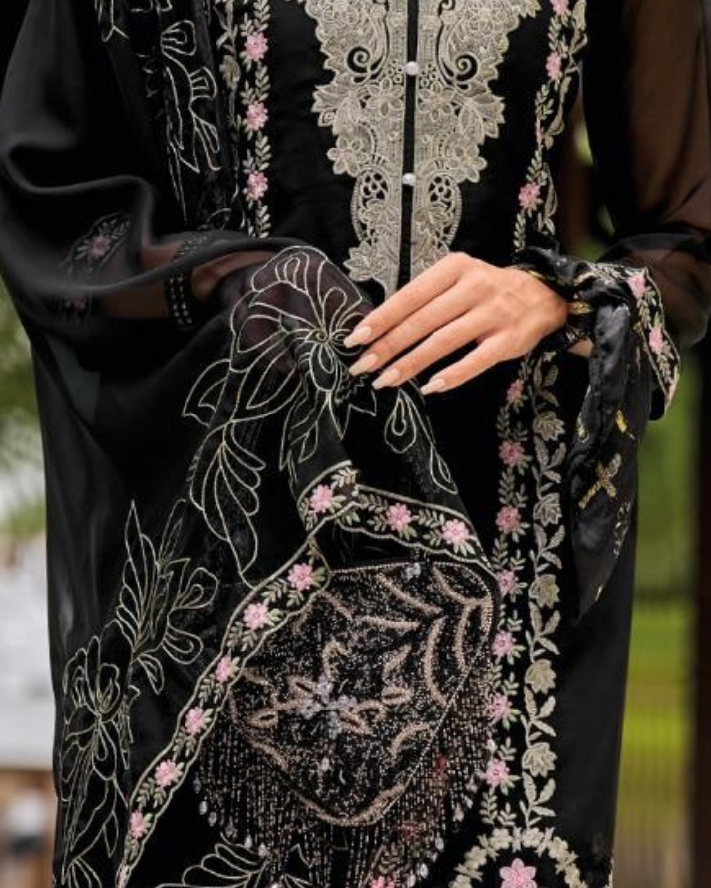 Black Embroidered Organza Fabric Readymade Pakistani Salwar Suit