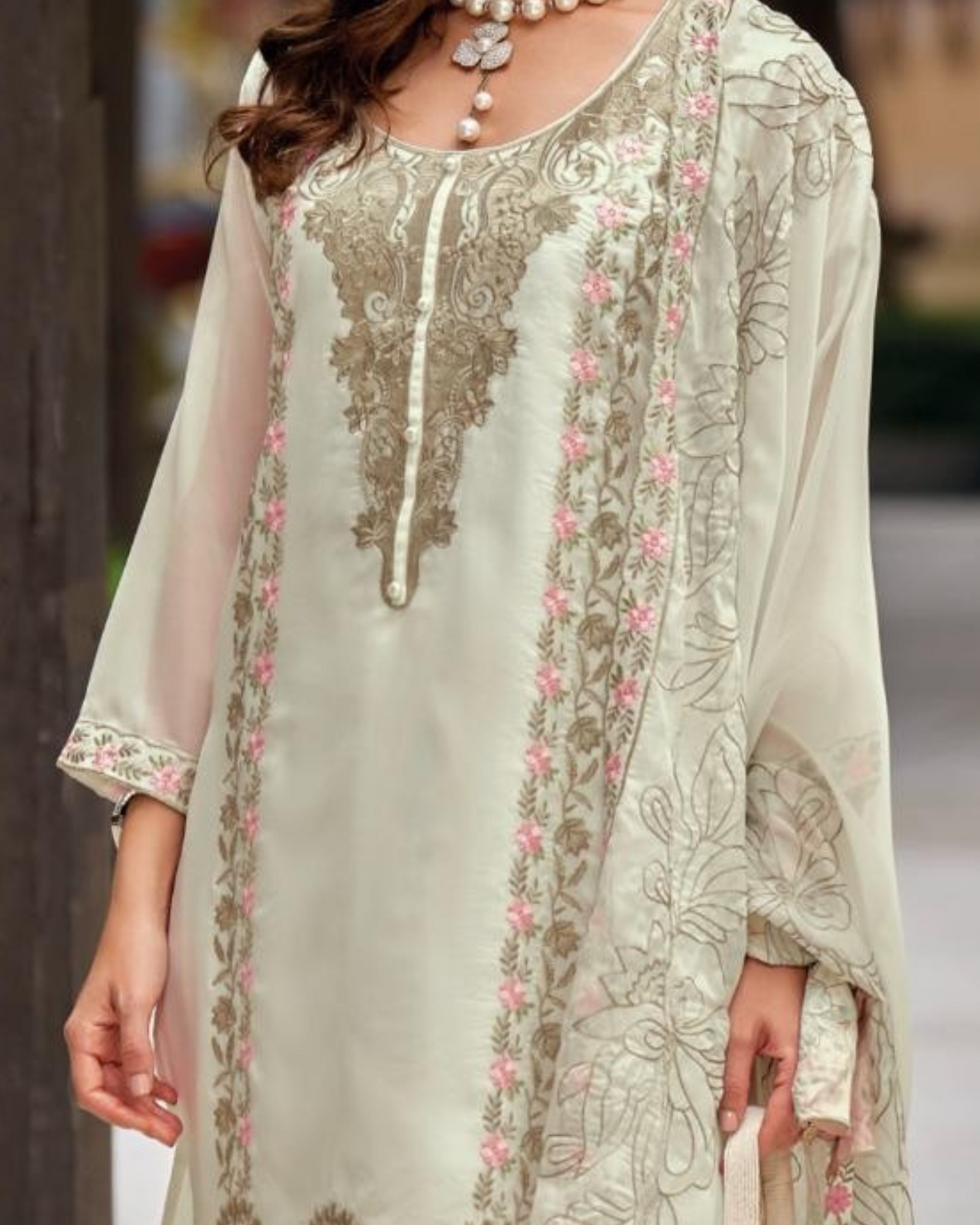 White Embroidered Organza Fabric Readymade Pakistani Salwar Suit