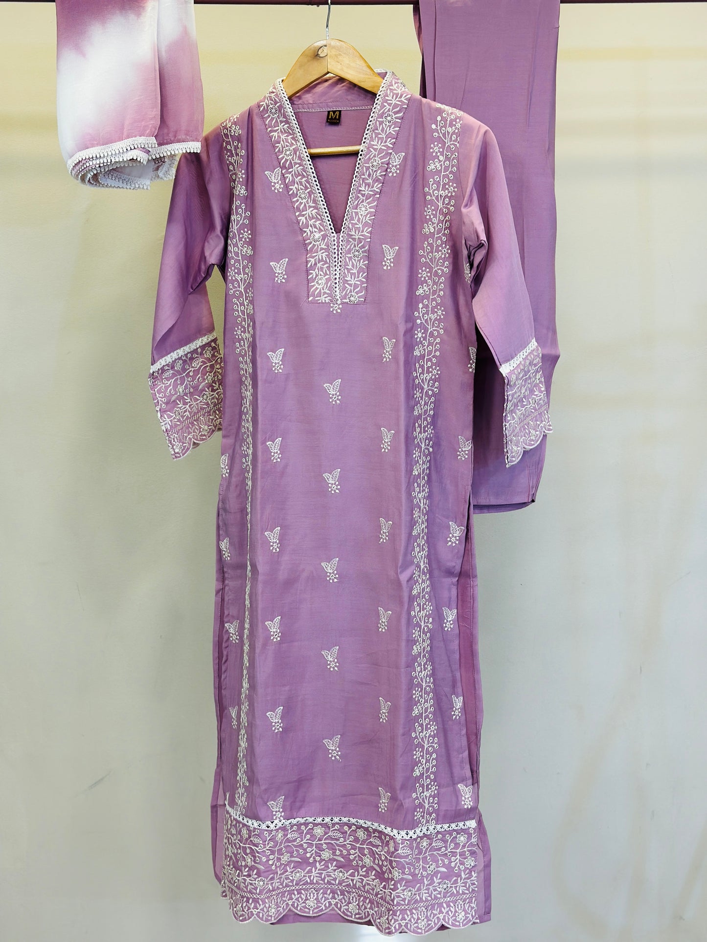 Embroidered 3 pc suit π₯