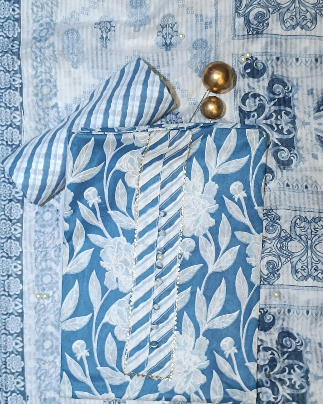 Blue And White Mal Cotton printed fabric Unstitched Salwar Suit