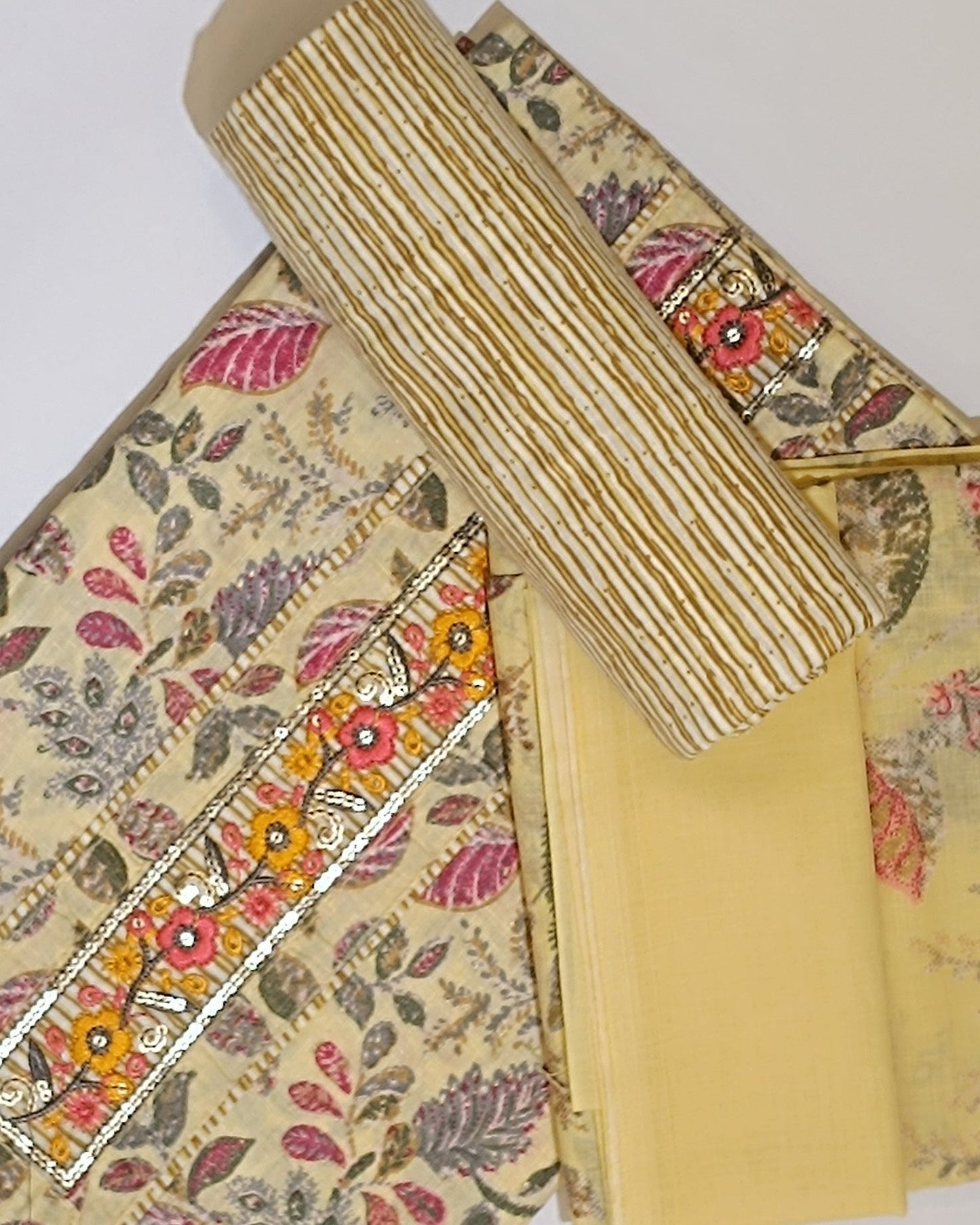 Cream Mal Cotton printed fabric Unstitched Salwar Suit