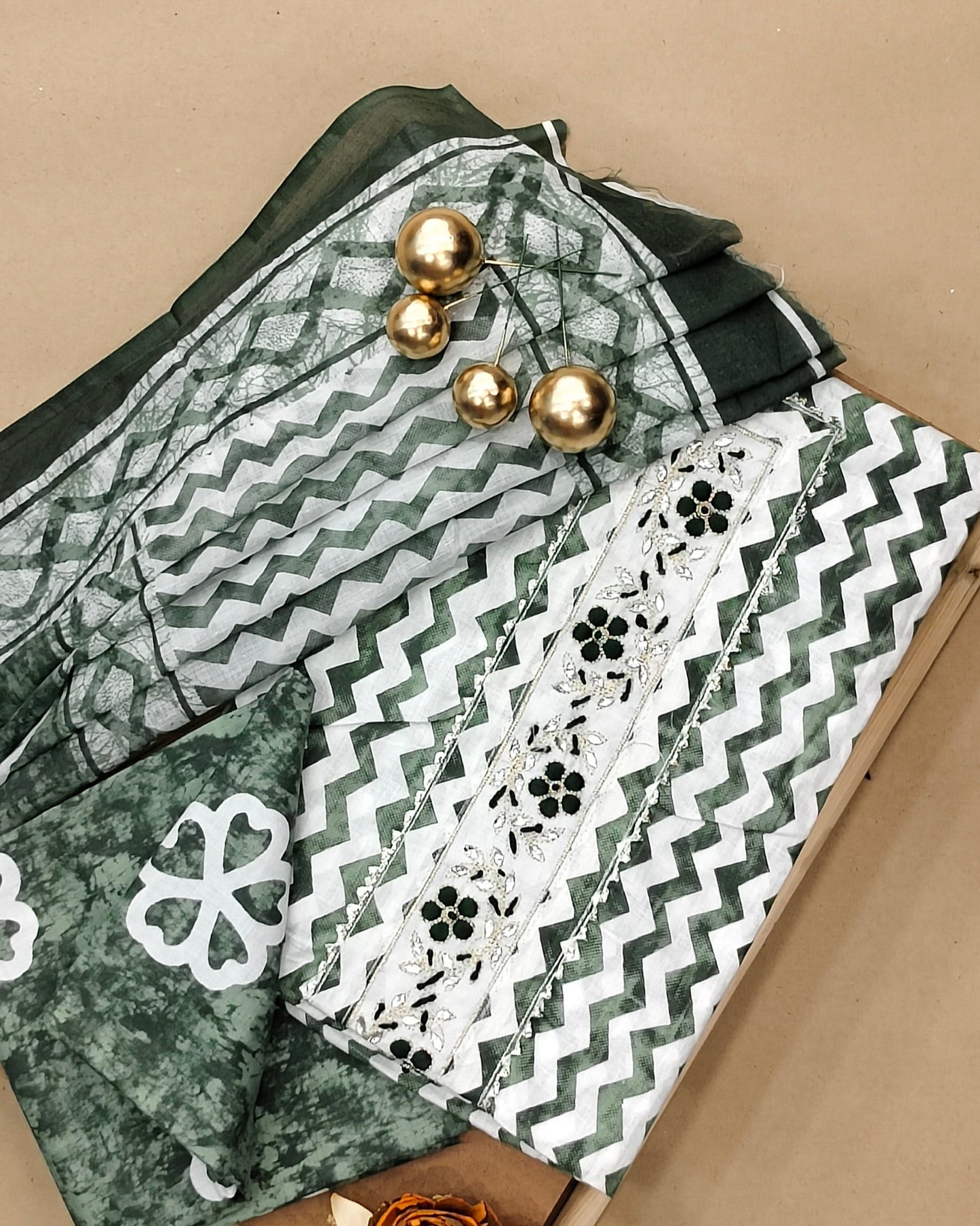 Dark Green And White Mal Cotton printed fabric Unstitched Salwar Suit