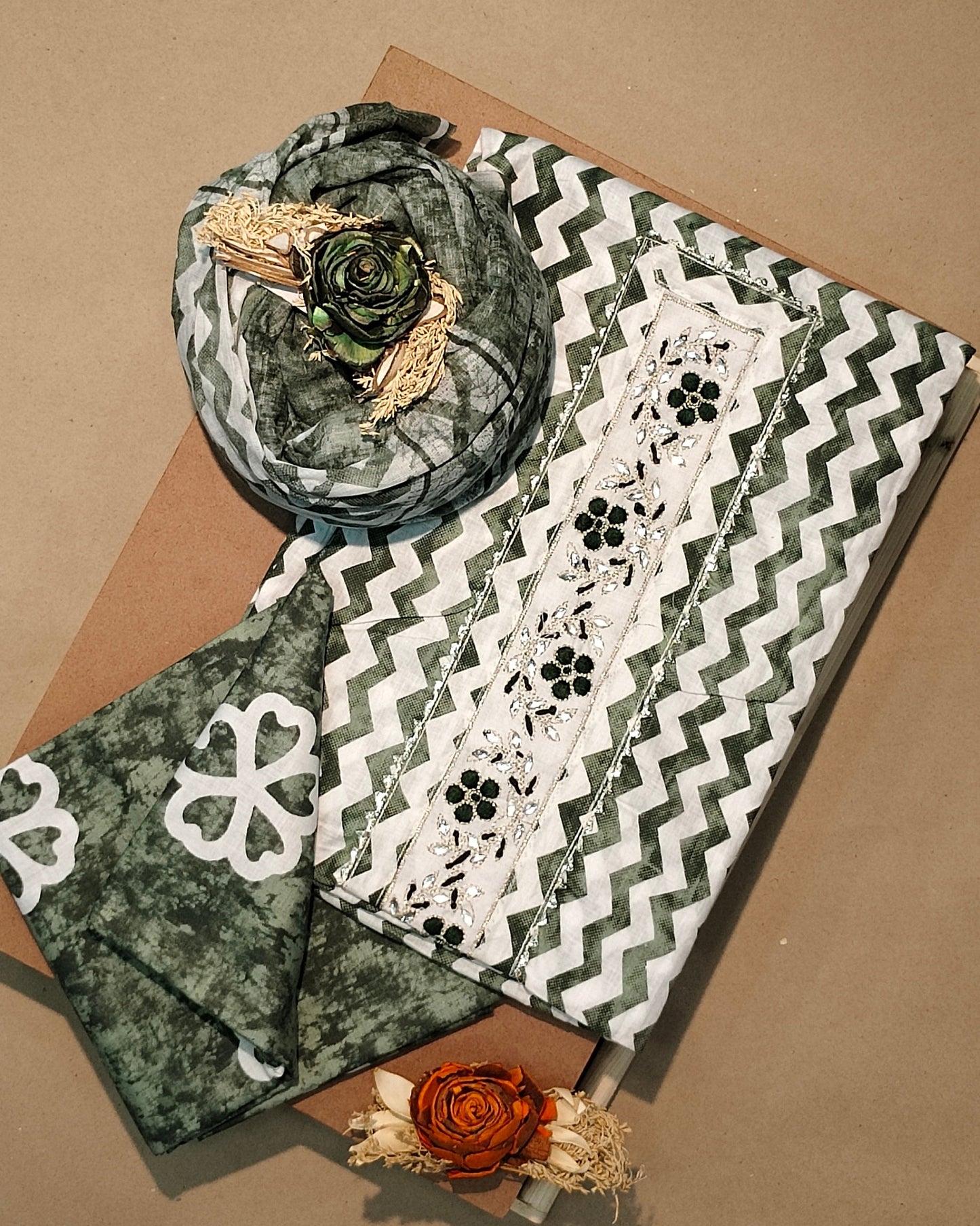Dark Green And White Mal Cotton printed fabric Unstitched Salwar Suit