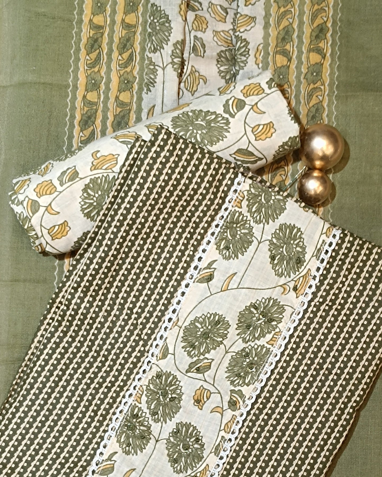Green And White Mal Cotton printed fabric Unstitched Salwar Suit
