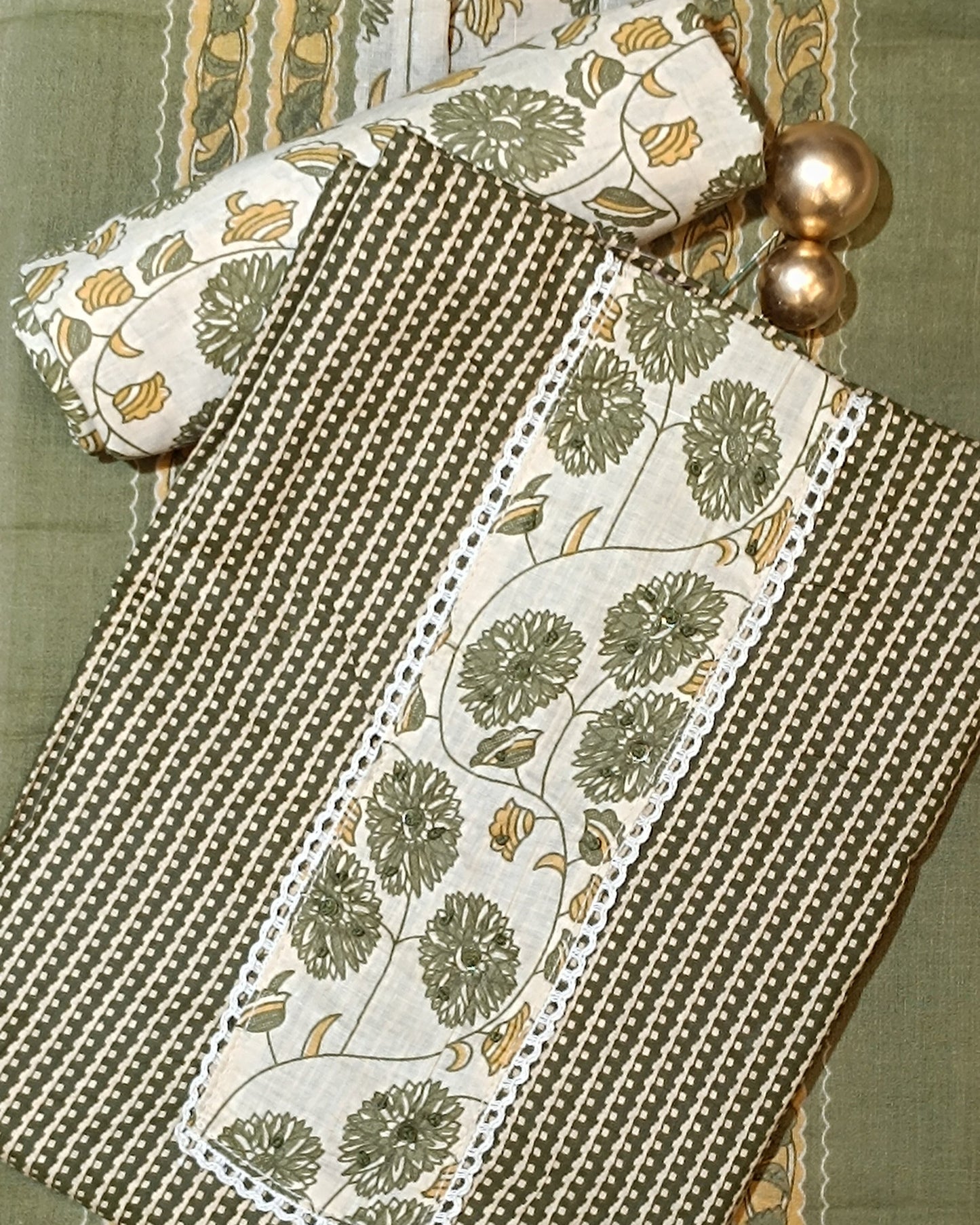 Green And White Mal Cotton printed fabric Unstitched Salwar Suit