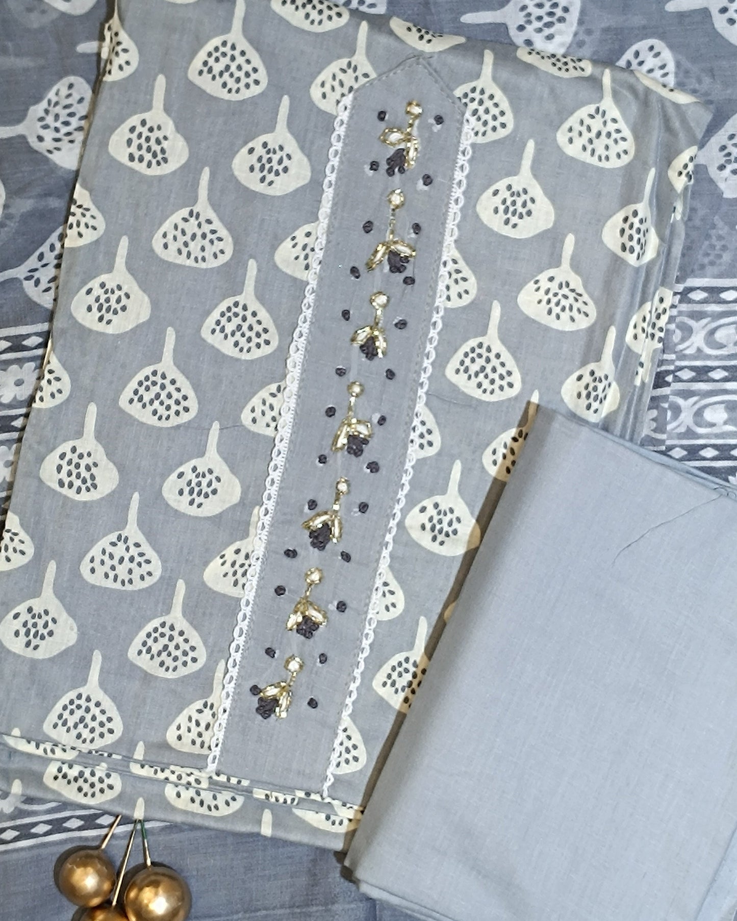 Light grey Mal Cotton printed fabric Unstitched Salwar Suit