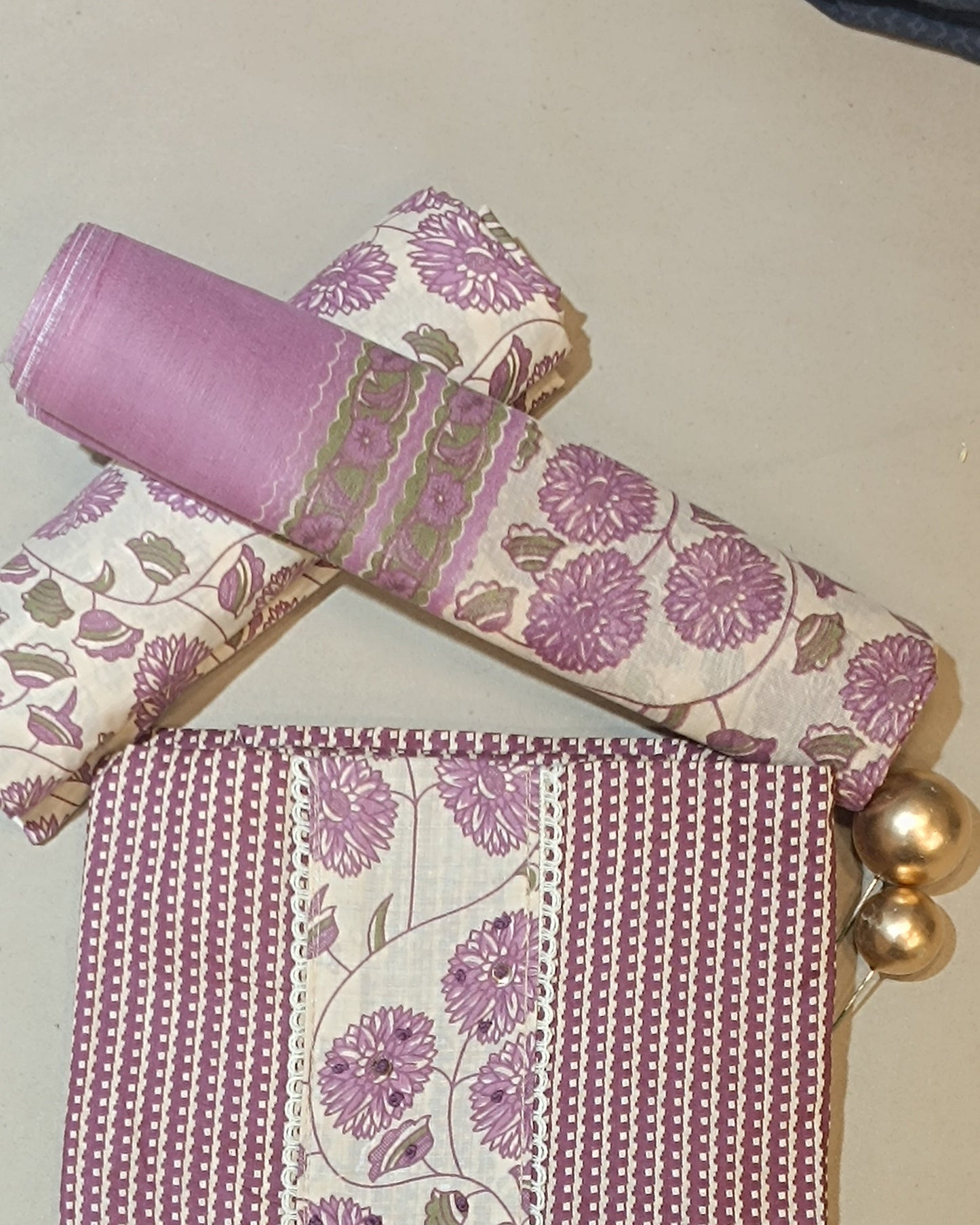 Pink And White Mal Cotton printed fabric Unstitched Salwar Suit