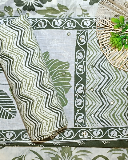 Green And White Mal Cotton printed fabric Unstitched Salwar Suit