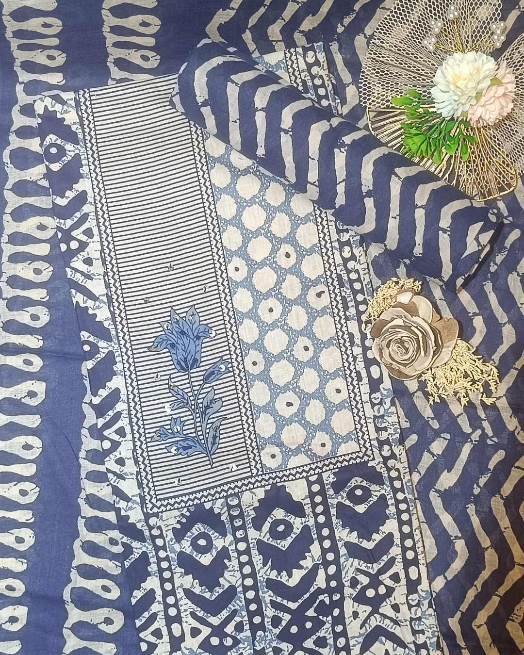 Blue And White Mal Cotton printed fabric Unstitched Salwar Suit