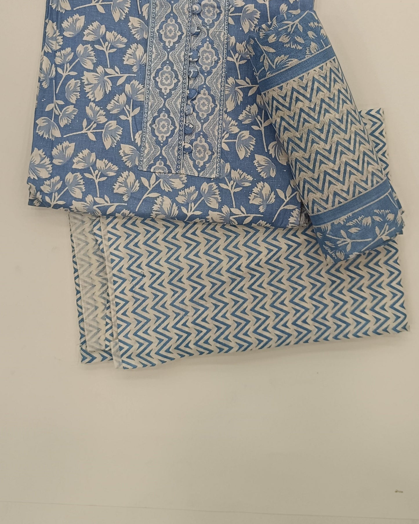 Blue Mal Cotton printed fabric Unstitched Salwar Suit
