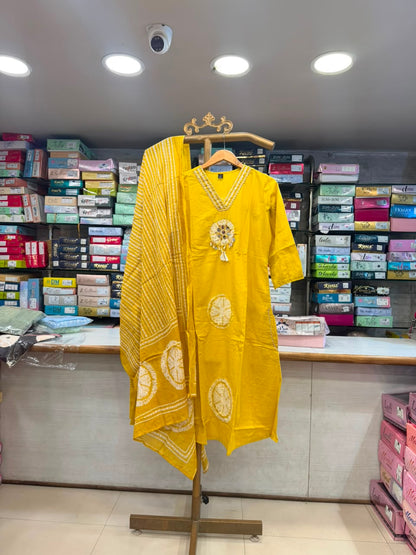 Circular Motif Tie-Dye Suit Set (Available in Yellow & Pink)